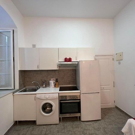 דירות גיברלטר Quirky 1Br Just Off Main Street Prime Location מראה חיצוני תמונה
